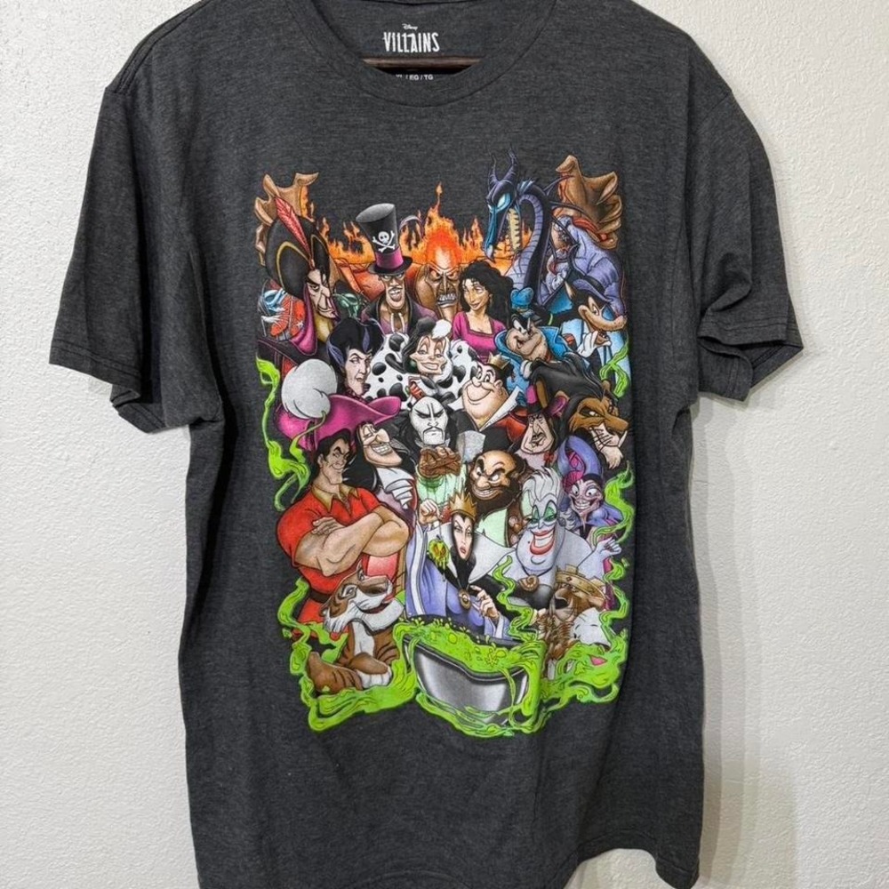 Disney Villains graphic‎ tee
